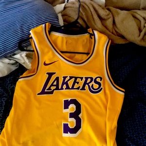 Anthony Davis Jersey & Lebron James